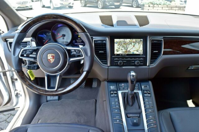 Thumbnail von Porsche Macan S-1.Hand-PDLS-PTVS-PCM-Lenkradheiz-BiXenon