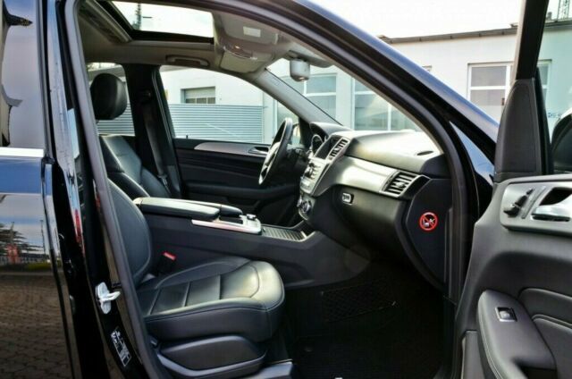 Thumbnail von Mercedes-Benz ML 350 CDI 4Matic AMG-Sportpaket-9GTronic-Comand