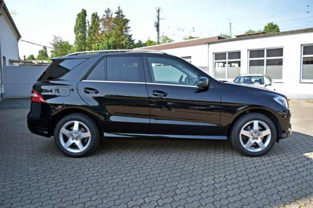 Thumbnail von Mercedes-Benz ML 350 CDI 4Matic AMG-Sportpaket-9GTronic-Comand