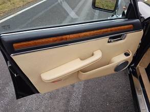 Thumbnail von ダイムラー・ダブルシックス 最終シリーズ ブラック/マグノリア