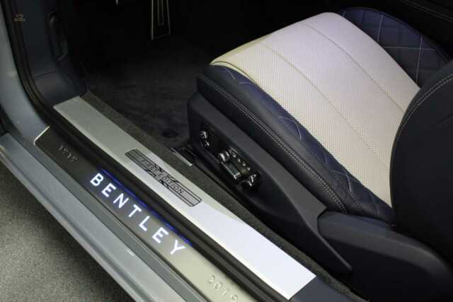 Thumbnail von Bentley Continental GTC W12 1st Edition