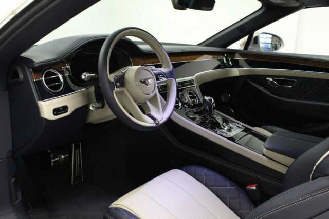 Thumbnail von Bentley Continental GTC W12 1st Edition