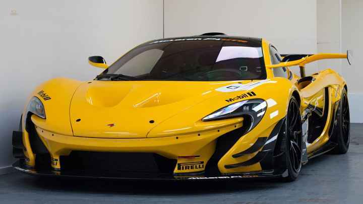  McLaren P1 GTR (2015)  Immaculate, 230km example.