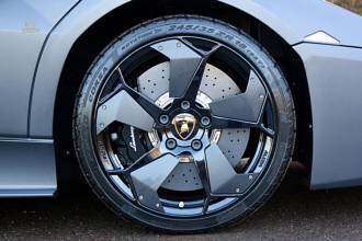 Thumbnail von Lamborghini Reventón (2008)  One of 20 ever built