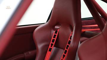 Thumbnail von Porsche 911 Turbo S Leichtbau (1993)  1 of 86 cars worldwide