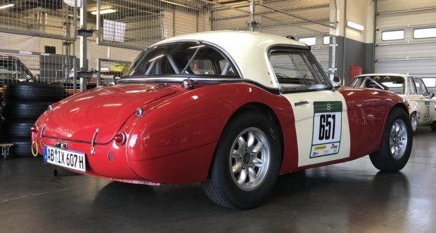 Thumbnail von 1962 Austin-Healey 3000 Austin Healey 3000 MK2 ° FIA HTP Race Car ° full rebuild!