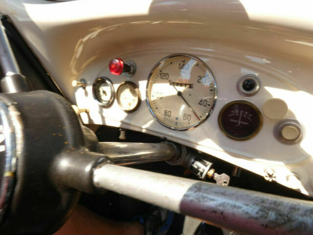 Thumbnail von BMW 321 Cabriolet Classique