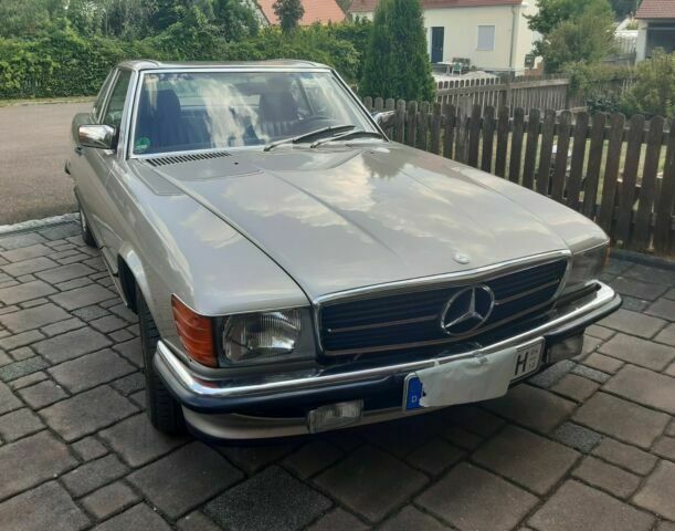 Thumbnail von Oldtimer SL 300 Typ 107  Cabrio Roadster mit separatem Hardtop