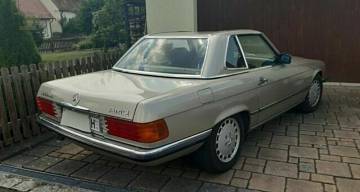 Thumbnail von Oldtimer SL 300 Typ 107  Cabrio Roadster mit separatem Hardtop