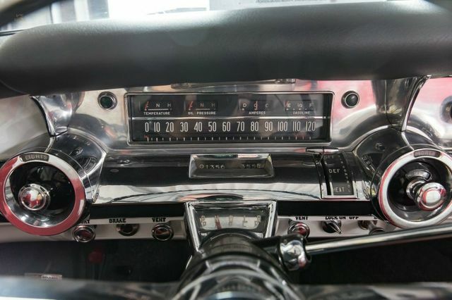 Thumbnail von Buick Roadmaster C. Cabrio 1957 Kompleksowy remont