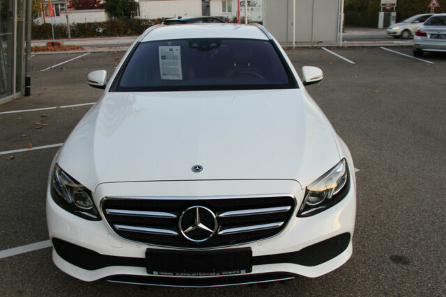 Thumbnail von Mercedes-Benz E 350 d T-Modell Leder-Braun Avantgarde
