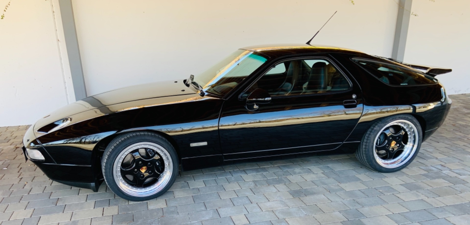 Thumbnail von Porsche 928 GTS Sammlerfahrzeug in bestem Zustand