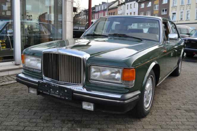 Bentley Eight