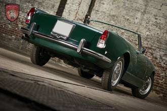 Thumbnail von Alfa Romeo 2600 Touring Spider