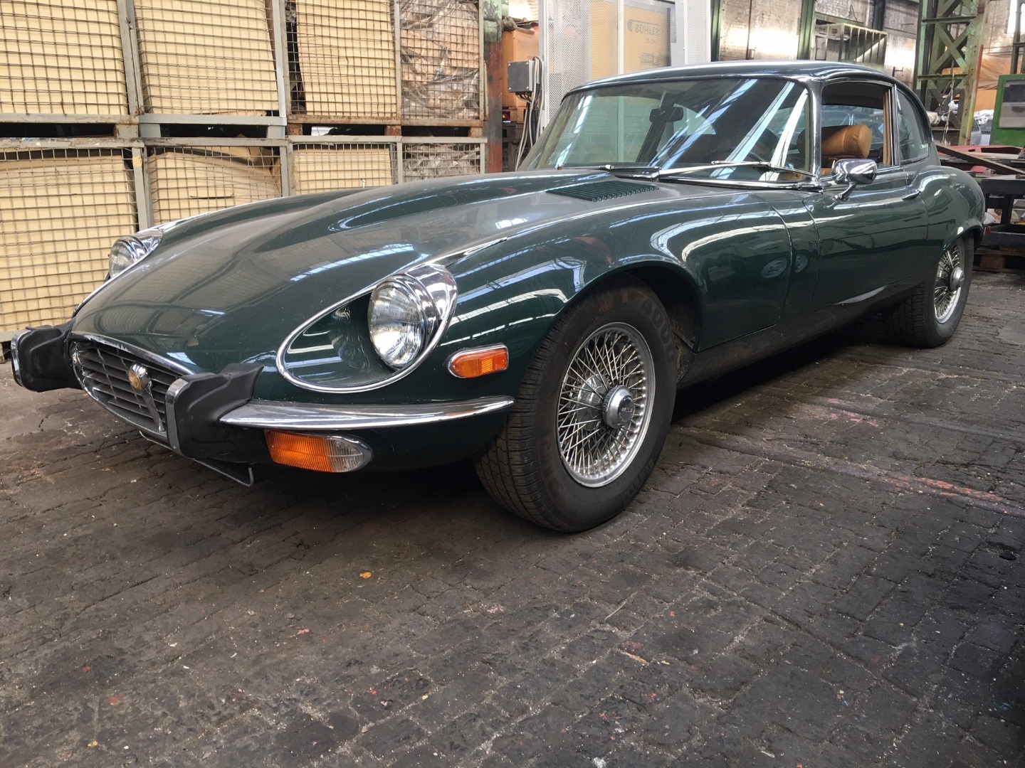 Thumbnail von Jaguar E-Type V12 Coupé