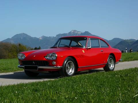 Ferrari 330 GT 2+2 