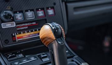 Thumbnail von Porsche 935 1 OF 3 in Salzburg Red Spare Package