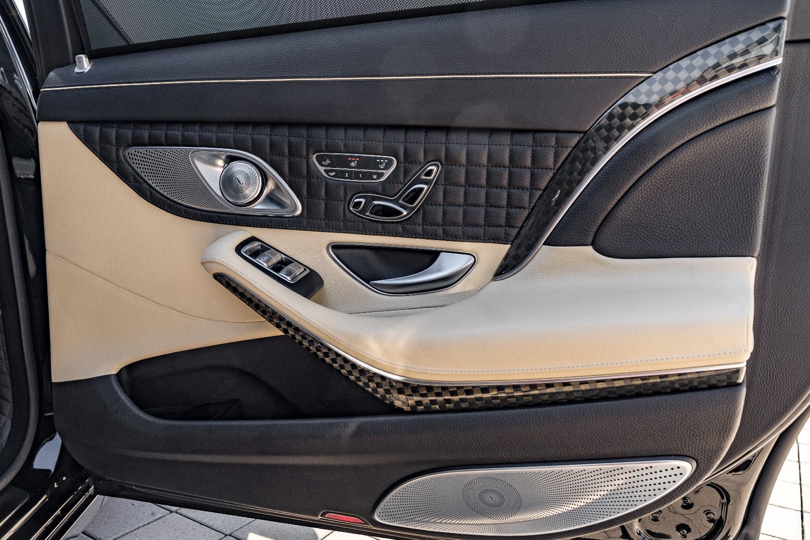 Thumbnail von Mercedes-Benz S600 Maybach BRABUS ROCKET 900 HP UPE