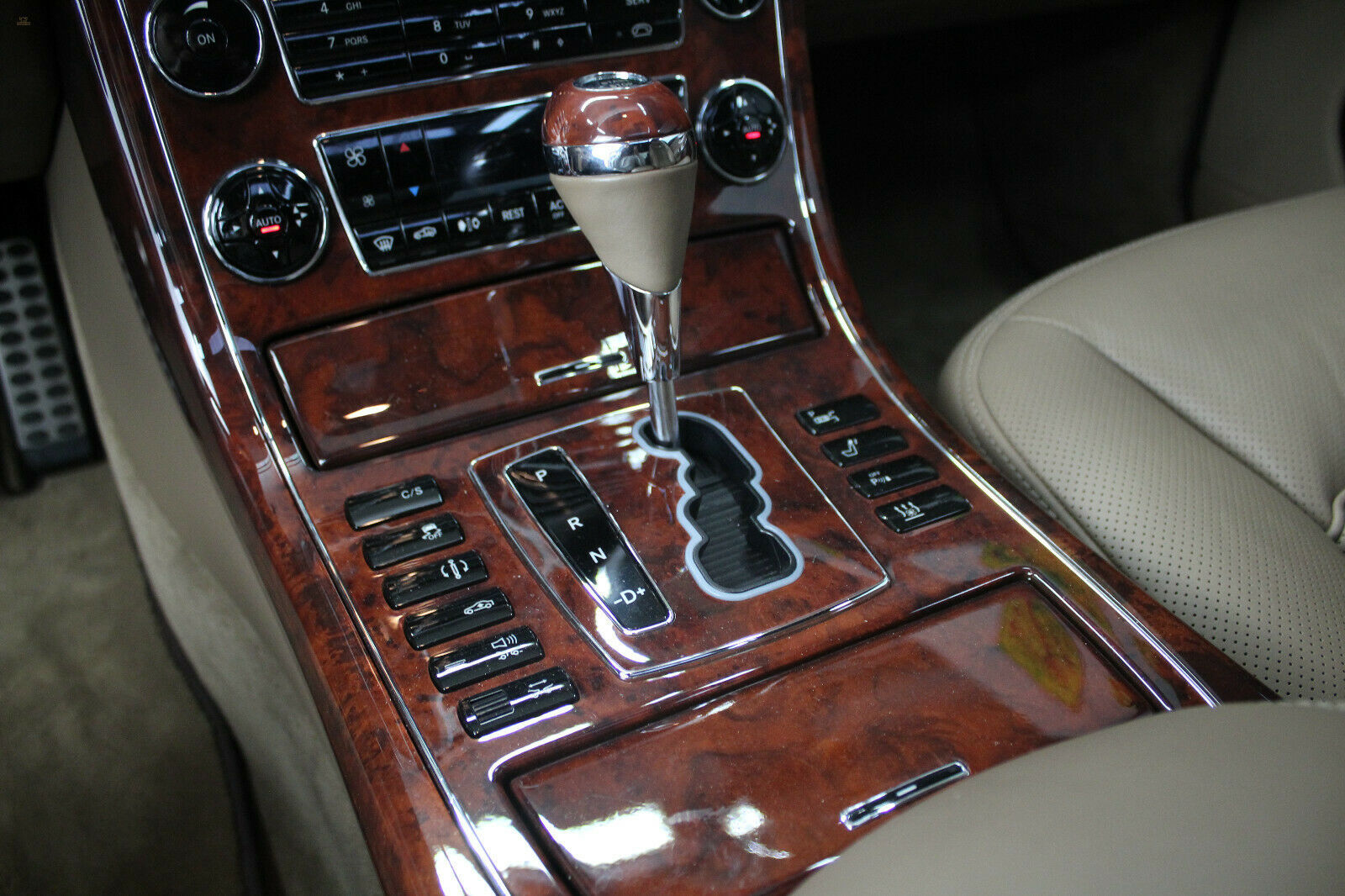 Thumbnail von Maybach 57 | RUHESITZ| EL.TÜRZUZIEHUNG | FACELIFT