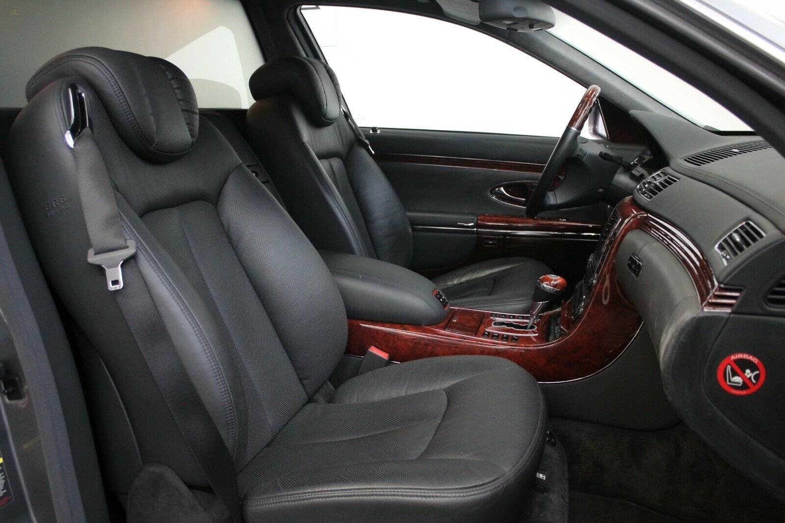 Thumbnail von Maybach 62 | TRENNWAND | SOLARMODUL | PANORAMA |