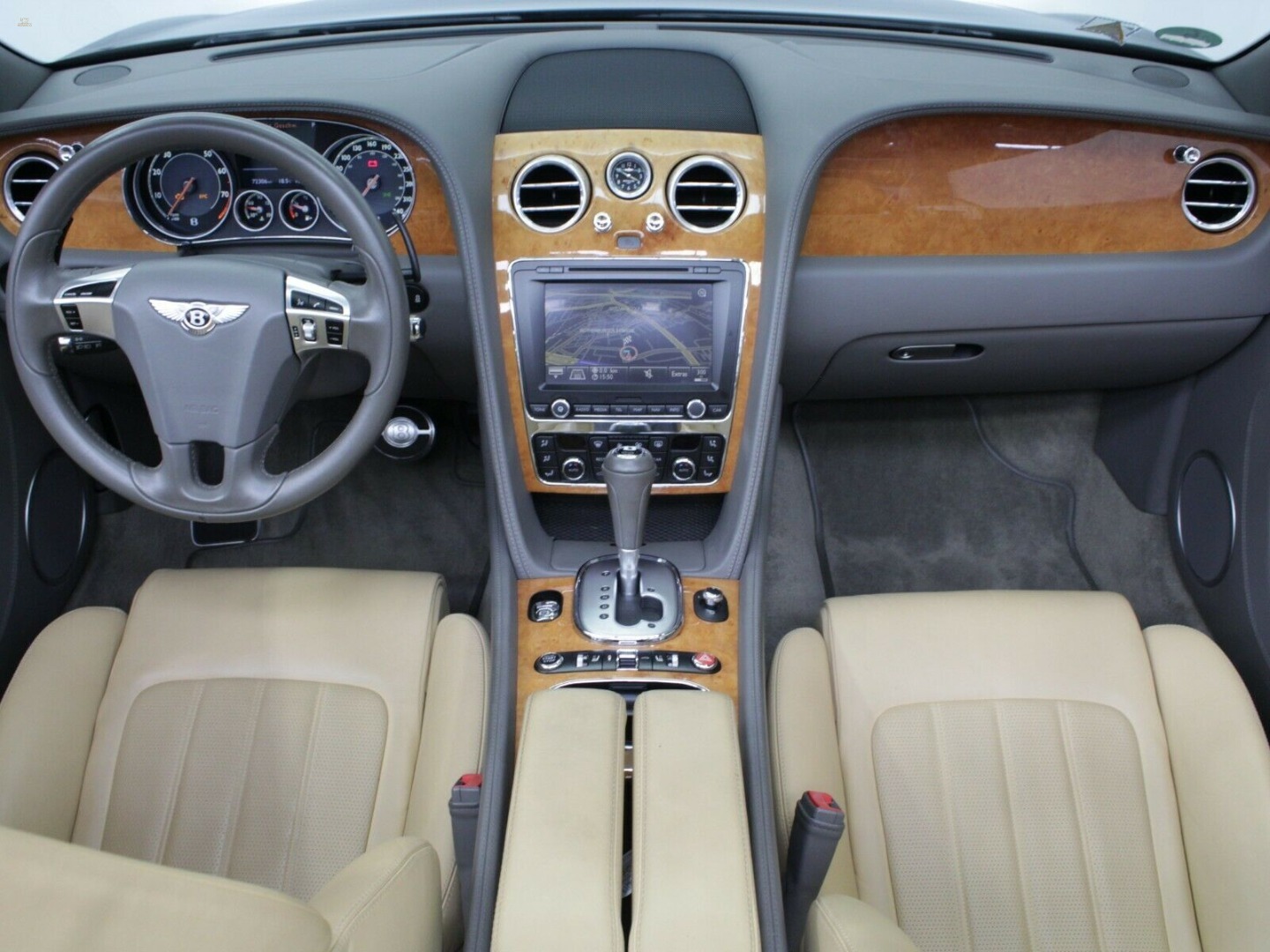 Thumbnail von Bentley Continental GTC W12/SCHECKHEFT/MASSAGE/KAMERA