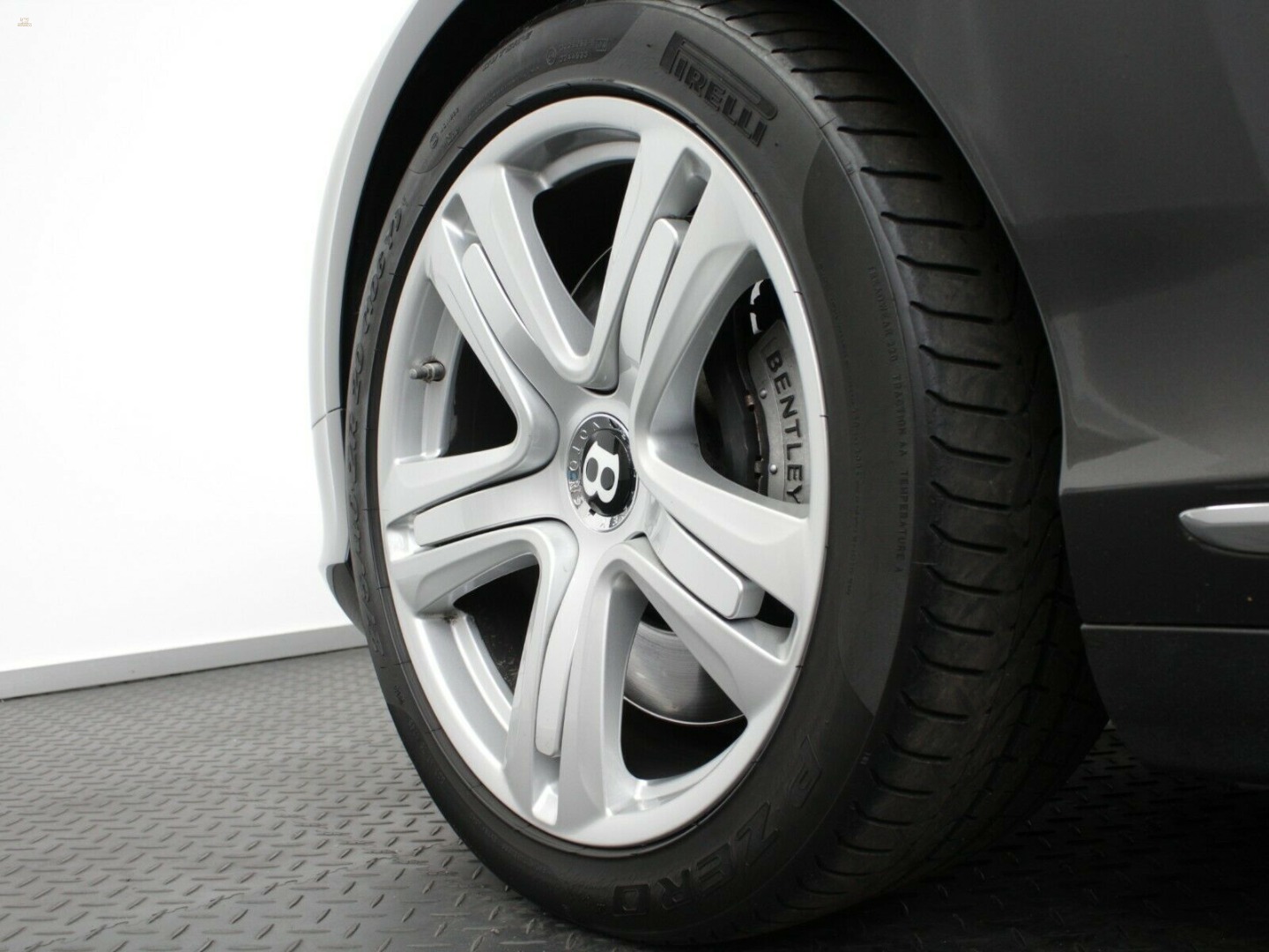 Thumbnail von Bentley Continental GTC W12/SCHECKHEFT/MASSAGE/KAMERA