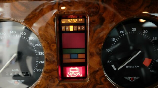 Thumbnail von Bentley Continental R Coupé by Mulliner Park Ward