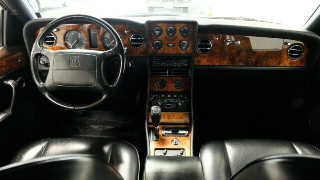 Thumbnail von Bentley Continental R Coupé by Mulliner Park Ward