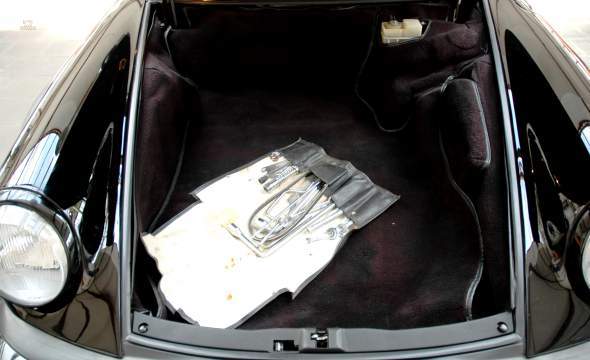 Thumbnail von 930 Cabriolét, April 1988, Schwarz 0700/Leder Schwarz