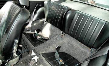 Thumbnail von 911 L Coupé, januari 1968, Polorot/zwart 1 lak, eerste lak, SWB