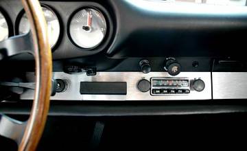 Thumbnail von 911 L Coupé, januari 1968, Polorot/zwart 1 lak, eerste lak, SWB