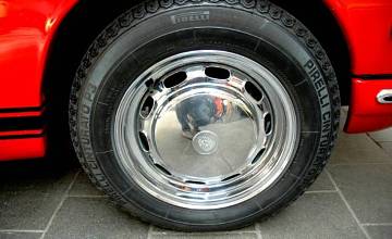 Thumbnail von 911 L Coupé, januari 1968, Polorot/zwart 1 lak, eerste lak, SWB