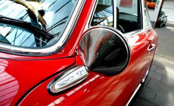 Thumbnail von 911 L Coupé, januari 1968, Polorot/zwart 1 lak, eerste lak, SWB