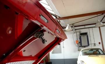 Thumbnail von 911 L Coupé, januari 1968, Polorot/zwart 1 lak, eerste lak, SWB