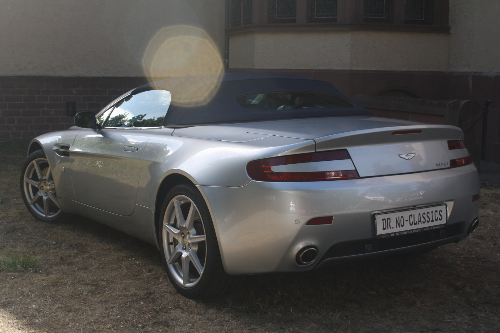 Thumbnail von Aston Martin V8 Vantage Roadster