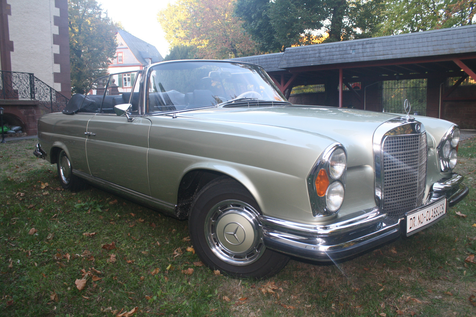 Thumbnail von Mercedes 280SE Werkscabriolet (W111)