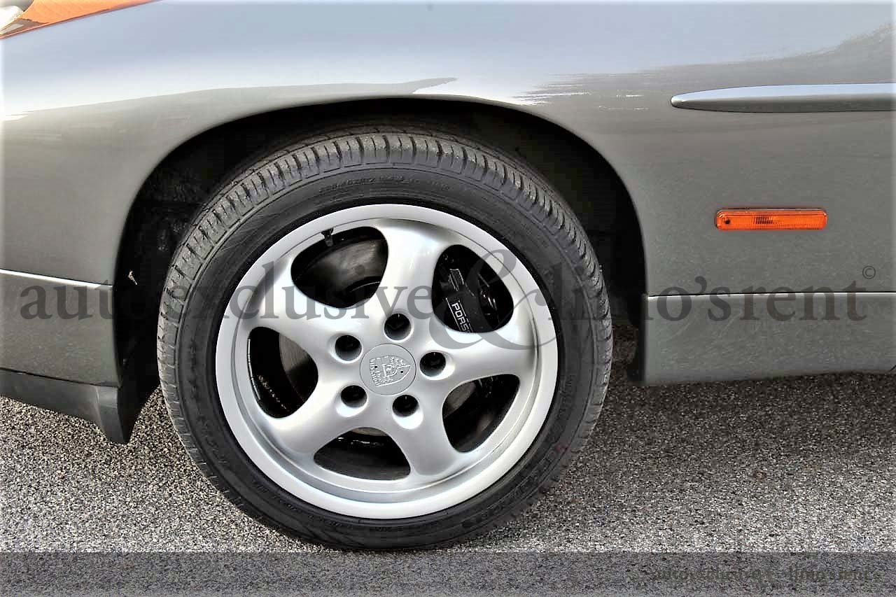 Thumbnail von Porsche 928 S4