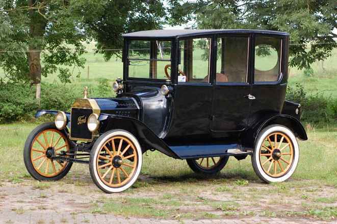 Ford Model T Merkezi Kapı