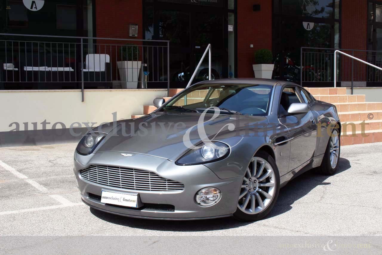 Thumbnail von Aston Martin Vanquish V12