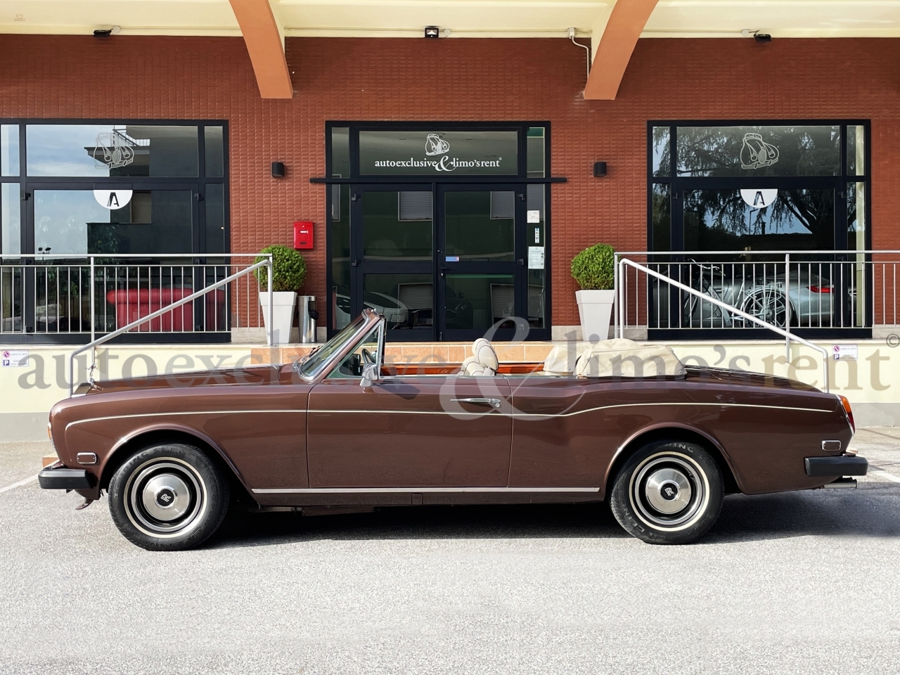 Thumbnail von Rolls Royce Corniche Cabrio
