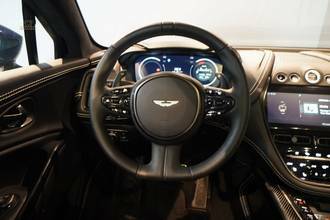 Thumbnail von Aston Martin DBX V8