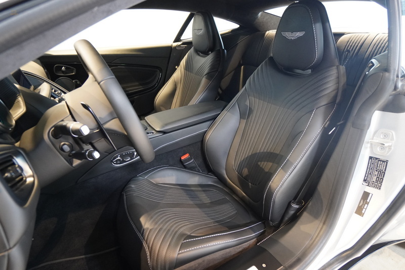 Thumbnail von Aston Martin DB11 V8 Coupe