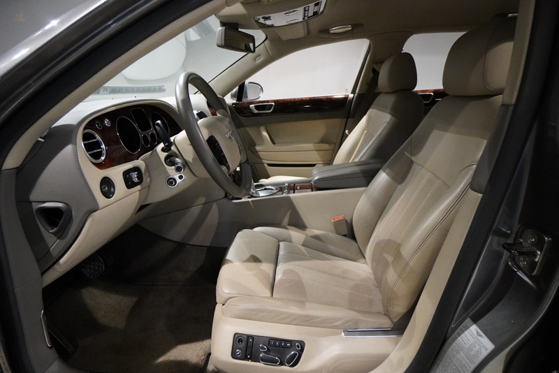 Thumbnail von Bentley Continental Flying Spur W12