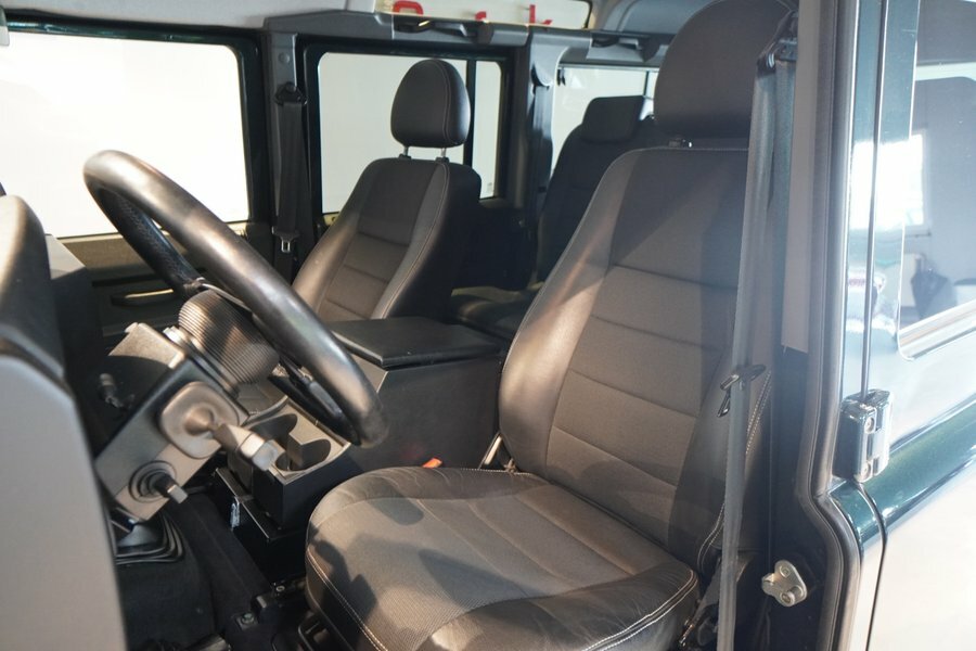 Thumbnail von Land Rover Range Rover Defender SE 110