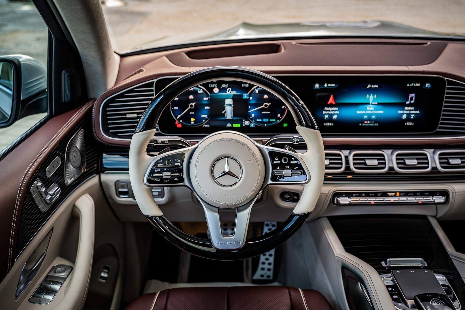 Thumbnail von Mercedes Benz GLS 800 Brabus Duo Tone Carbon 24