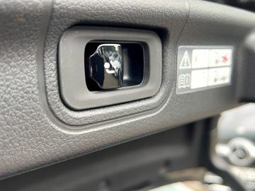 Thumbnail von Mercedes Benz C200 AMG Line