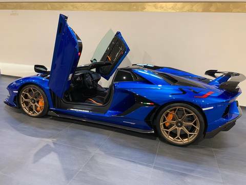 Limitierter Lamborghini Aventador SVJ Roadster 1 di 800 zu verkaufen
