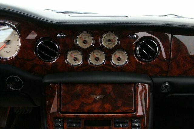 Thumbnail von Bentley Arnage Long Wheel Base/KLIMA/4x SITZH/WALNUT/PDC