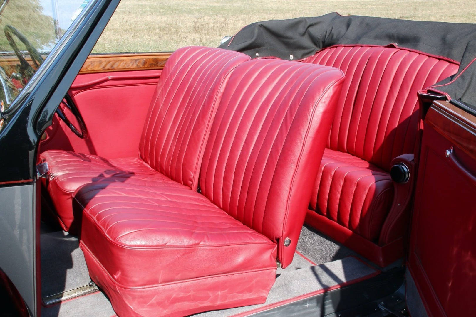 Thumbnail von Lagonda V12 Drophead Coupé