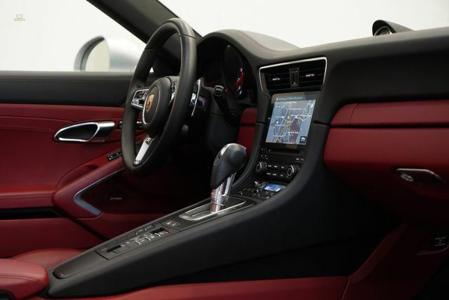 Thumbnail von Porsche - 991